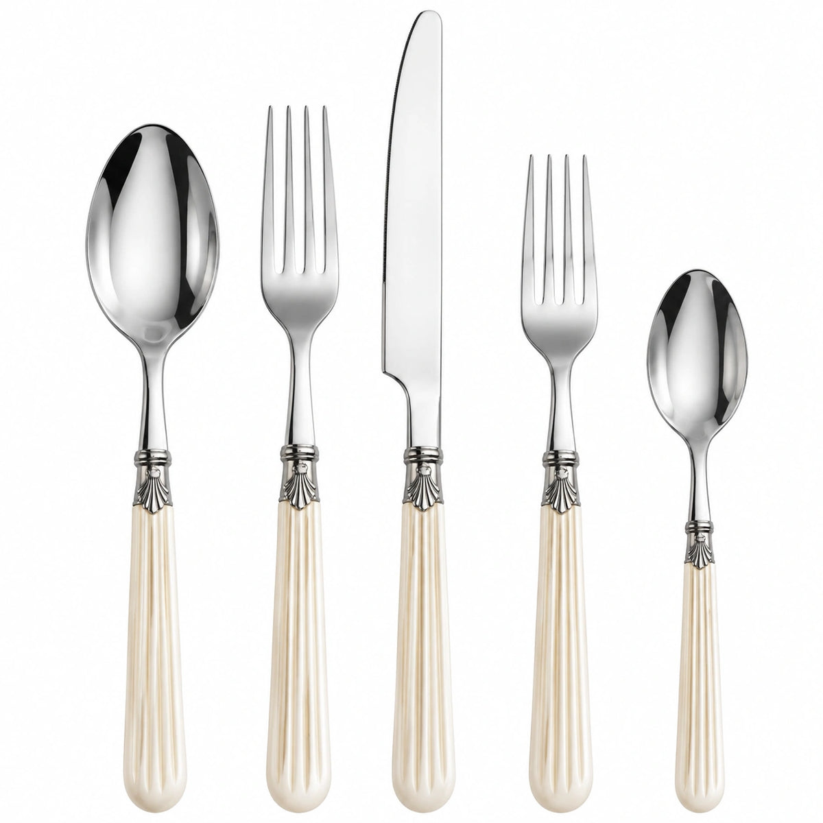 Cubertería de mesa 5 piezas metal y mango crema 24 cm estilo clásico